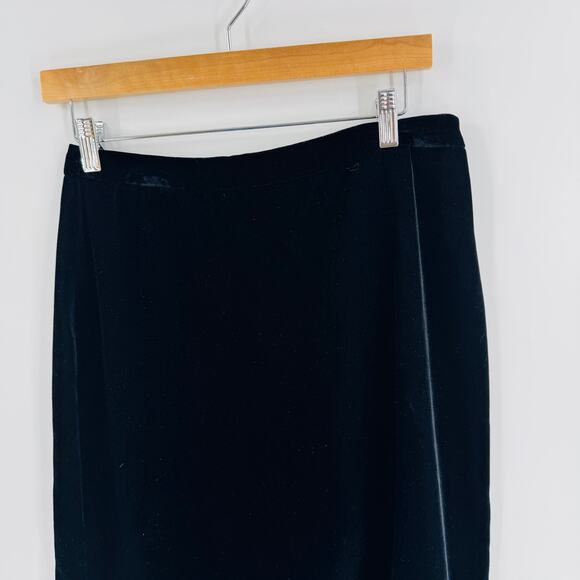J. Crew Womens Black Maxi Skirt Velvet Soft Classic Elegant Size 10 - Picture 4 of 7